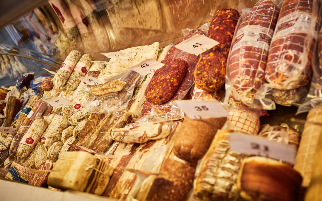 Organisez un apéritif parfait avec les produits de notre épicerie italienne à Koerich